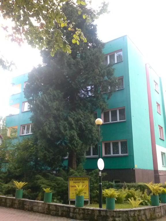 A Pousada Pod Zielonym Kogutem Duszniki Zdrój Exterior foto